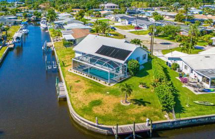 Lazy Palm Retreat Heated Pool Jacuzzi Gulf Canal - Foto 2