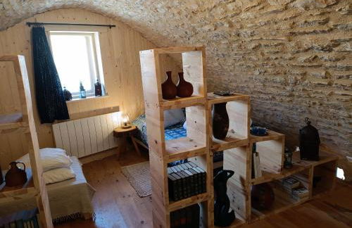 Grande grange atypique proche des Gorges du Tarn - Foto 12