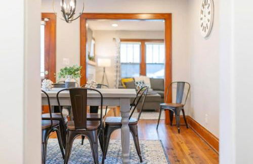 3BR Bristol Retreat - 2 Blocks from State Street - Foto 2