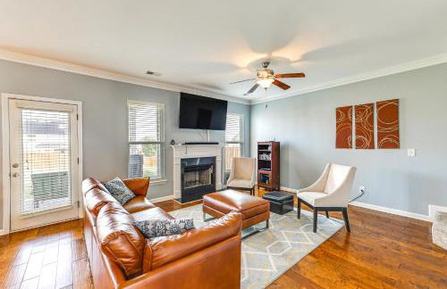 Spacious Family Home with Patio in Graniteville! - Foto 3