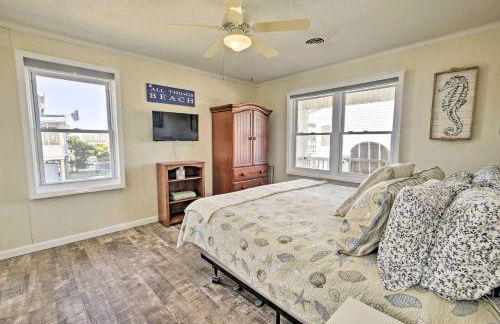 Coastal Home Walk to Holden Beach! - Foto 14