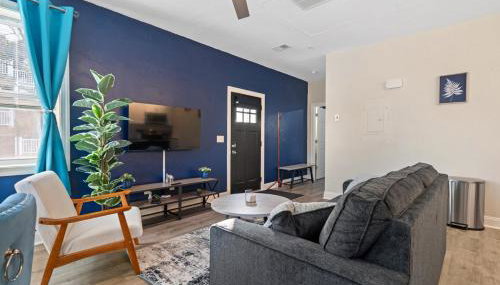 Cozy King Bed Suite with Free Parking - Foto 4