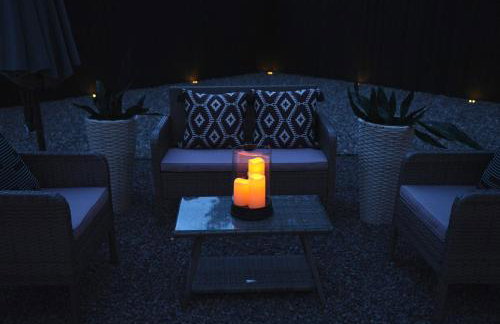 The White House, A Unique ABQ Stay in Central Location near Uptown - Foto 46