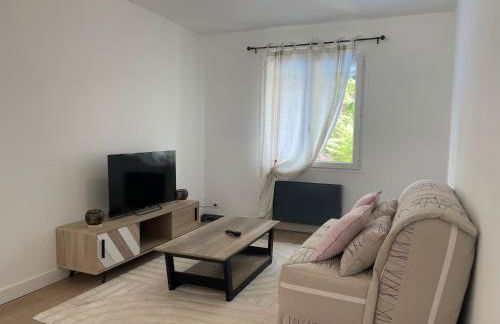 La Dinière - Calme - Jardin - 15mn du Futuroscope - Foto 36