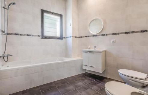 Nice Home In Santa Susanna With Kitchen - Foto 43