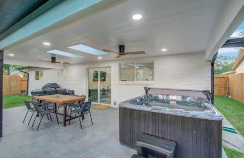 Serene 4-Bed Getaway - Hot tub & Fire Pit - Foto 26