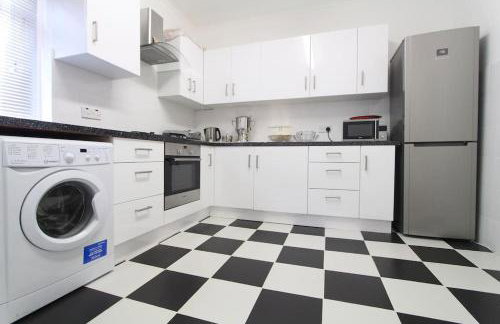 Bright & Spacious House Near Central London - Foto 7