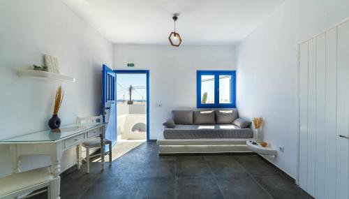 Elegant Cycladic Villa - Photo 2