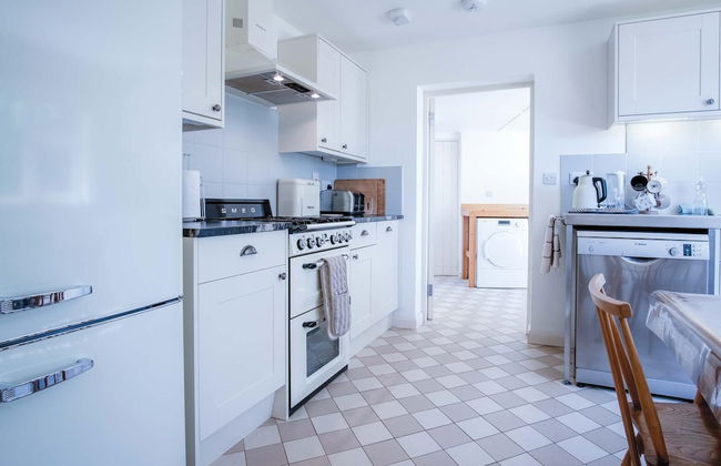 Palace Park - 2 Bedroom Bungalow - Manorbier - Photo 15