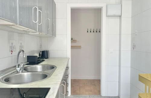 Piso de 3 habitaciones, terraza y a 200 metros de la playa - Photo 29