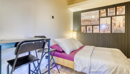 Paris-Eiffel, bienvenue -terrasse -Netflix - Foto 3