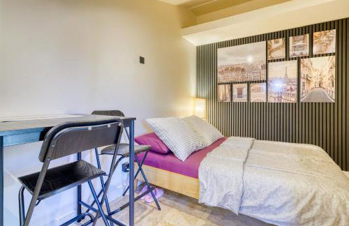 Paris-Eiffel, bienvenue -terrasse -Netflix - Foto 3