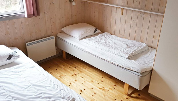 6 Person Holiday Home in Aakirkeby - Foto 5, Habitación