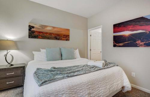 Cresthaven Hall 2 Mins to UCCS Family Fun & BBQ - Foto 3