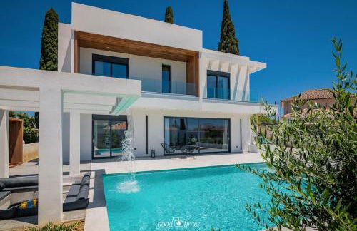 Nefele Luxury Recidency, A Concealed Delight by MindYourVilla - Foto 37