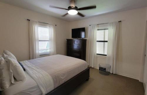 3 Large Bedrooms Hot Tub Golf Cart - Foto 13