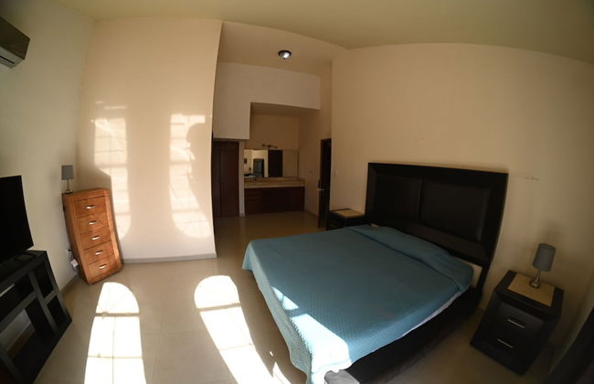 Room in Guest Room - 14 Comfortable Suite for 2 People - Photo 13