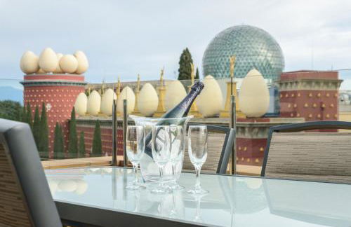 Apartamento ático enfrente del Museo Dalí - Foto 2