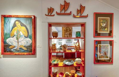 Ola'a House by Volcano Heritage Cottages - Photo 24