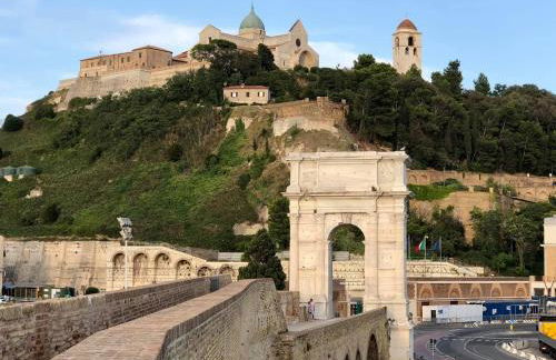 AMA HOMe, appartamento in centro con terrazza - Foto 37