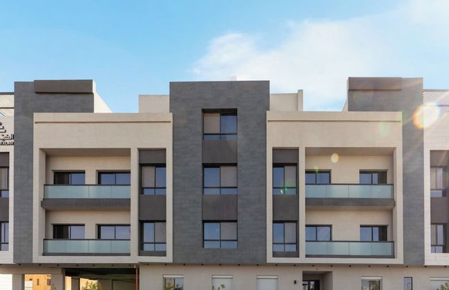 Amber Hospitality - Al Rawdah - Foto 1