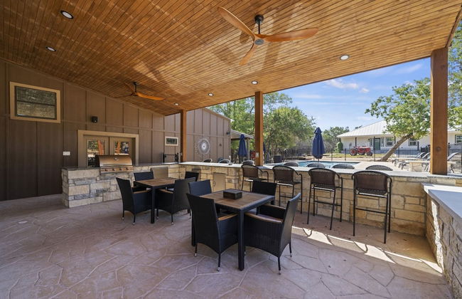 Luxury Retreat for 28 Terracotta Bliss Getaway - Photo 48