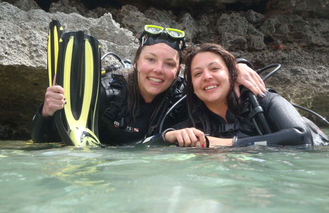 Bautismo de buceo en la costa de Ciudadela - Foto 3