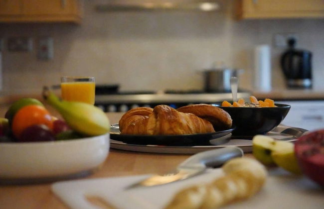 Captivating 4-bed House in Milton Keynes - Foto 27