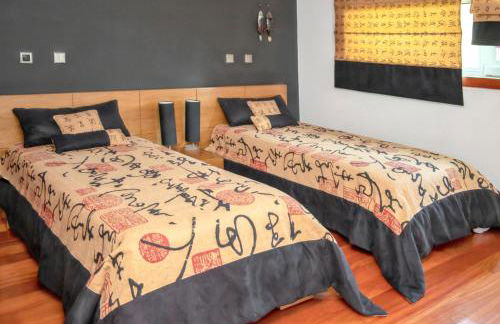 Spacious villa in Santo Tirso with private pool 850 m² and jacuzzi - Foto 12