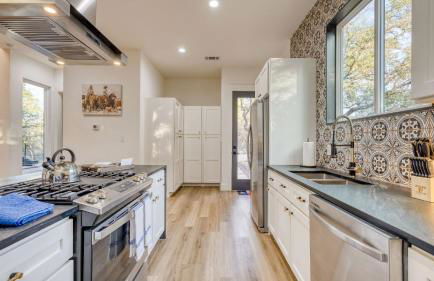 Pool, Hot Tub, Game Room, Fire Pit Luxe & Private 4bdr Maverick by Avantstay - Foto 37