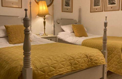 Groves Hall Garden Apartment Whitby - Photo 2