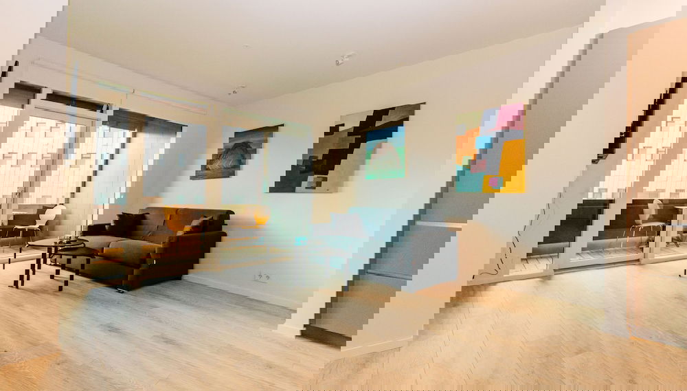 Tower Apartments - Photo 1, Image principale