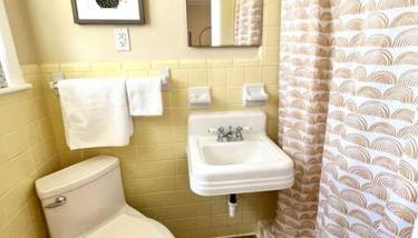 *Comfortable Townhome * King Beds * Long Term* - Foto 5