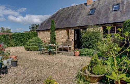 Wedgewood Barn - Photo 22