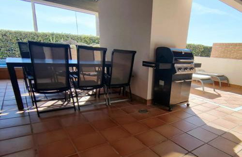 Luxury 3 Bedrooms, Private Heated Pool - EHHouse - Photo 20