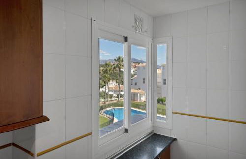 Palm Beach Residency - Beachside with Free Parking - Photo 34