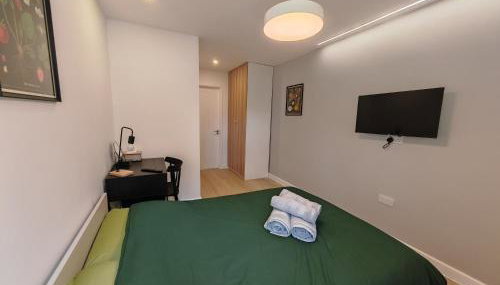 Gated 2 Guests Private House Free Parking - Foto 3