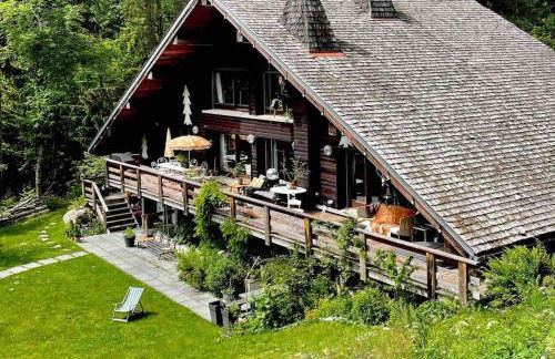 Large peaceful chalet for mountain adventures! Perfect for Flégère and Grand Montet skiing - Foto 2