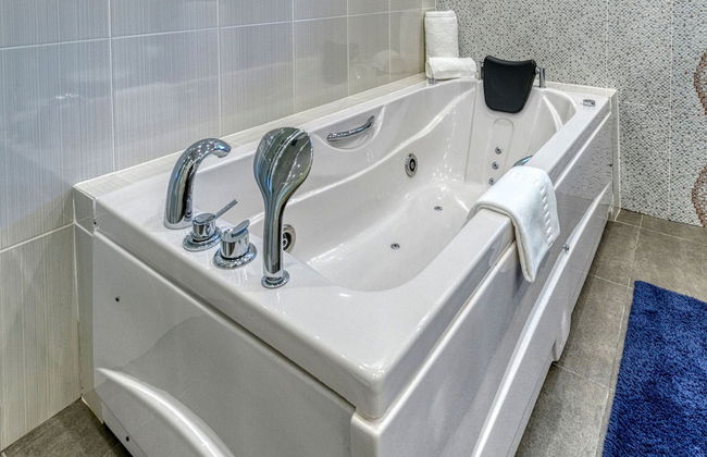 Golfinhos Magnificent Spacious 5 Bedroom Villa - Foto 71