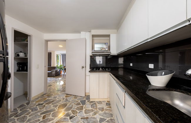 El Poblado - La Frontera - Foto 40