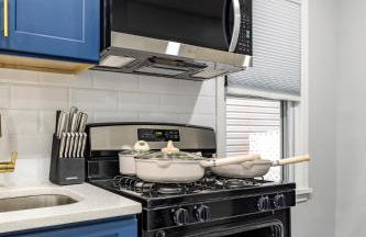 Modern Escape 3BR Apt with Parking - Foto 24