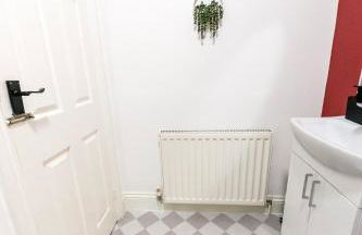 3 Bedroom Home Free Parking & WiFi Contractors Welcome! - Foto 20