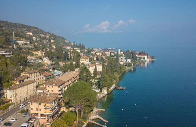 Robert House 50m From The Lake - Photo 26