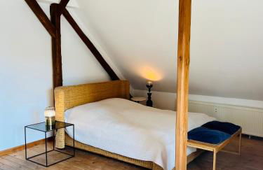 b e d & a g e d e s i g n -large- wunderschönes Zimmer mit Bad - Rechnungserstellung für Geschäftsreisende & Firmen - Foto 11