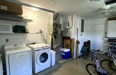 Deerfield Beach heated pool house - Photo 65