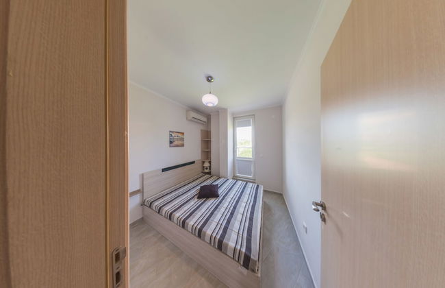 Black Sea Breeze - Photo 5