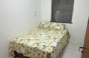 Casa para alugar no período da cop 30 , 3 minutos de onde serão realizados os eventos climáticos, casa ampla com garagem churrasqueira, piscina, terraço arejado, 3 quartos sendo 2 suítes climatizadas, sala com sofá cama e tv por assinatura - Foto 4