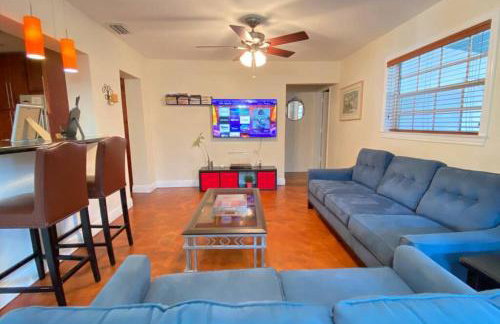 HOME AWAY FROM HOME Near Airport and Malls and Highways - Photo 16