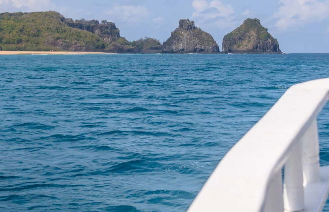 Balade en bateau au Morro Dois Irmãos - Photo 1