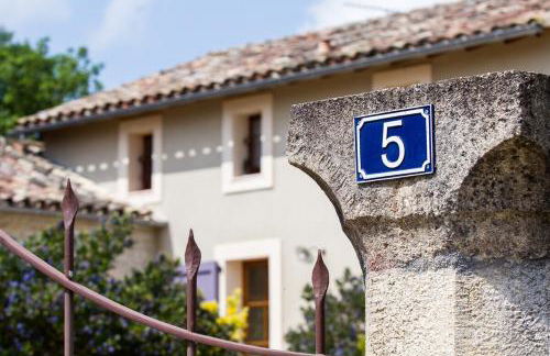 Du Levant au Couchant - 2 gîtes mitoyens à Caylus - Piscine - Jardin - 5 chambres - 12 personnes - 5 minutes du village médiéval - Foto 25